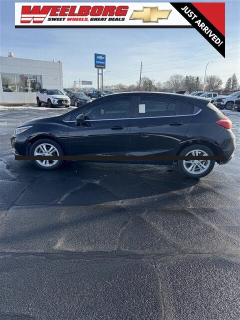 2018 Chevrolet Cruze LT Hatchback FWD
