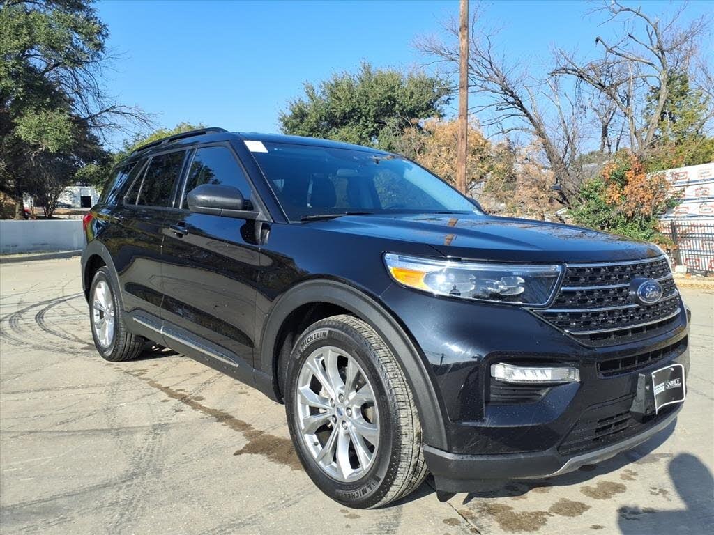2024 Ford Explorer XLT RWD