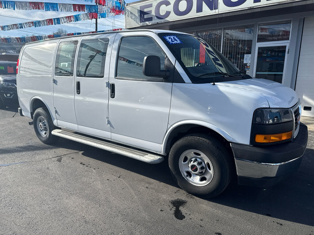 2024 GMC Savana Cargo 2500 RWD