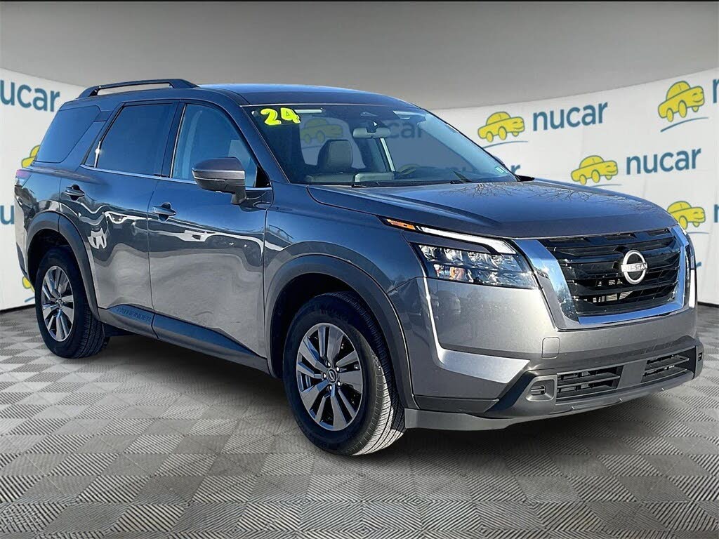2024 Nissan Pathfinder SV 4WD