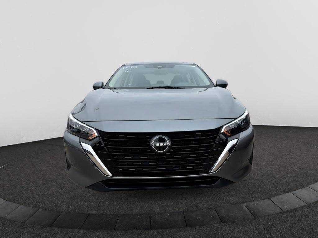2024 Nissan Sentra SV FWD