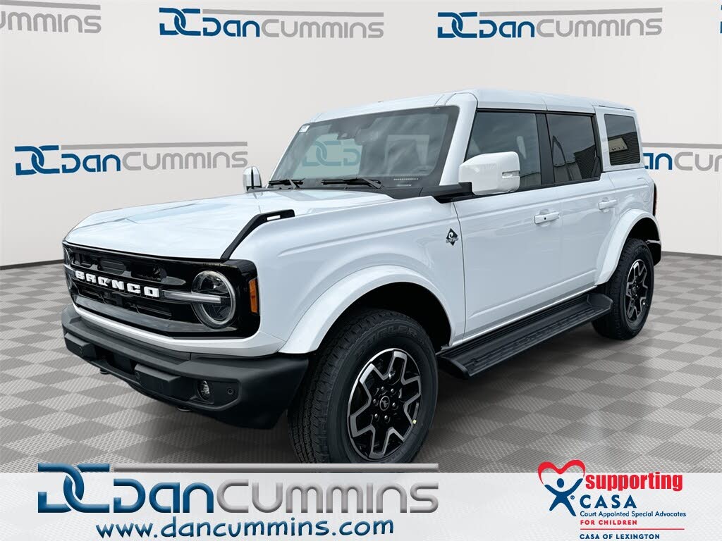 2025 Ford Bronco Outer Banks 4-Door 4WD