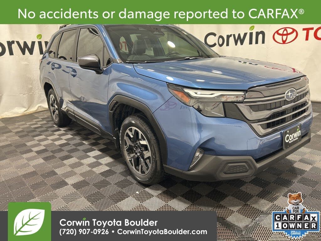 2025 Subaru Forester Premium Crossover AWD