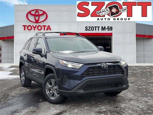 2025 Toyota RAV4 XLE AWD