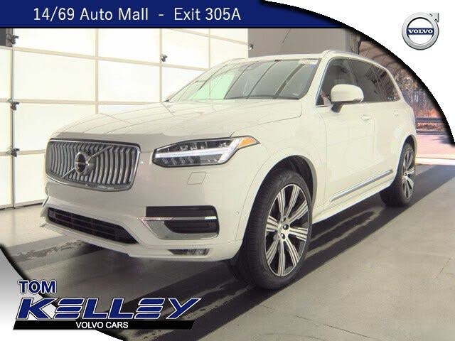 2025 Volvo XC90 B6 Ultra Bright Theme 7-Passenger AWD