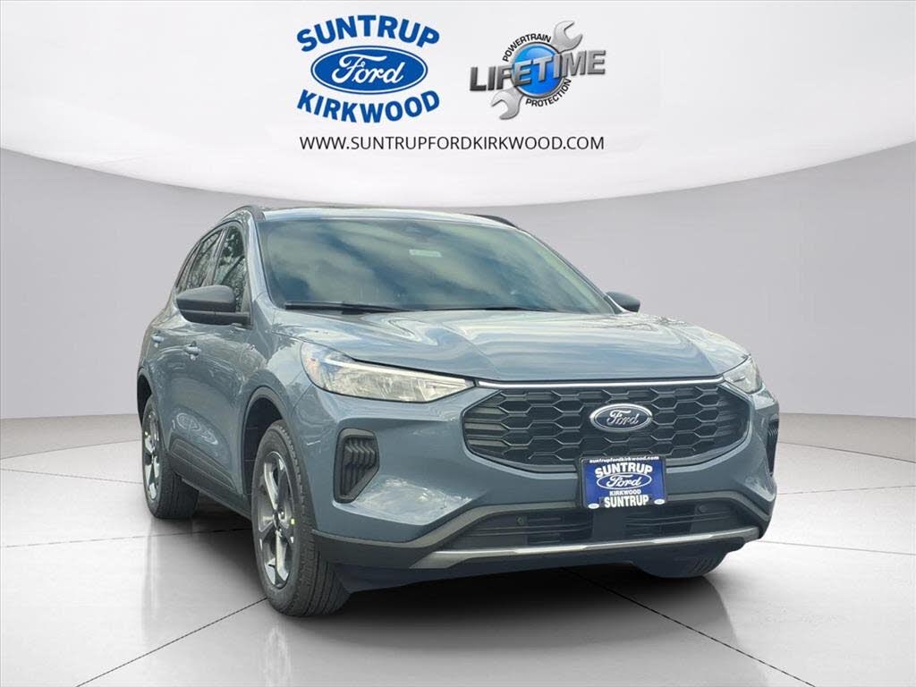 2026 Ford Escape ST-Line FWD