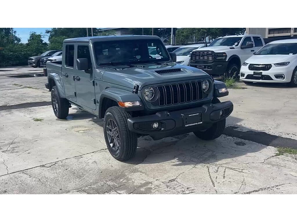 2026 Jeep Gladiator Sport S Crew Cab 4WD