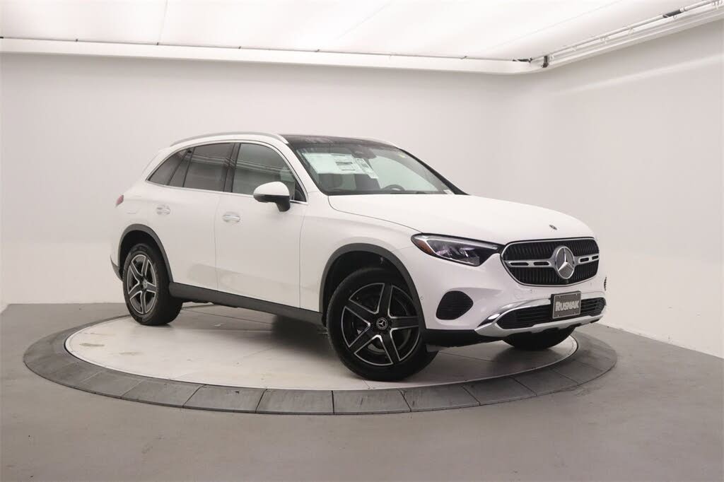 2026 Mercedes-Benz GLC 300 RWD