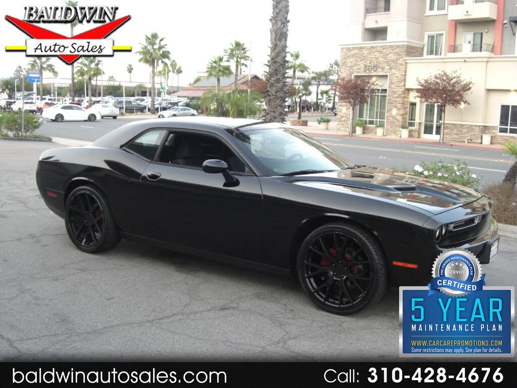 2016 Dodge Challenger SXT RWD