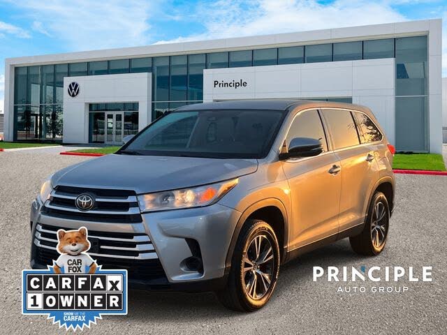2019 Toyota Highlander LE FWD