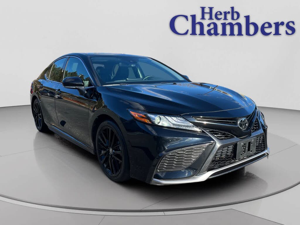 2022 Toyota Camry XSE AWD