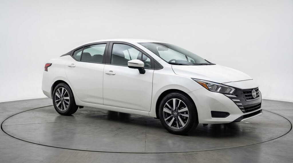 2025 Nissan Versa SV FWD