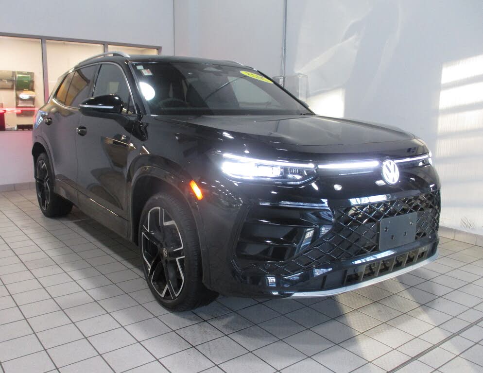 2025 Volkswagen Tiguan SEL R-Line 4Motion