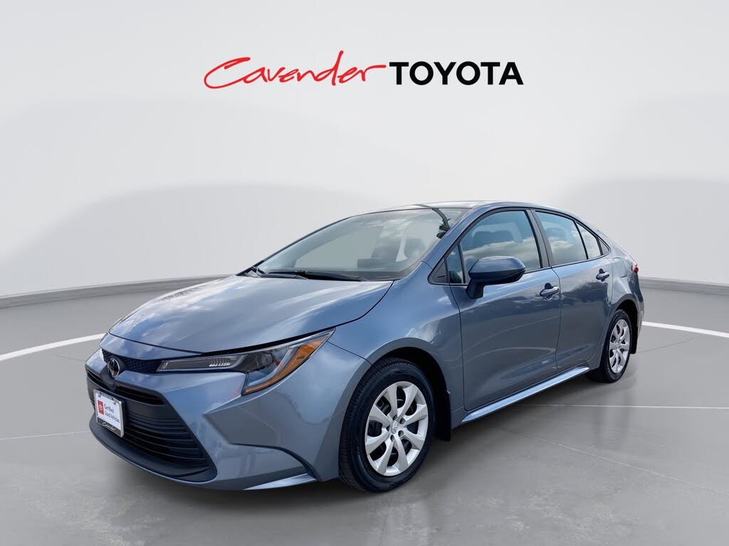 2026 Toyota Corolla LE FWD