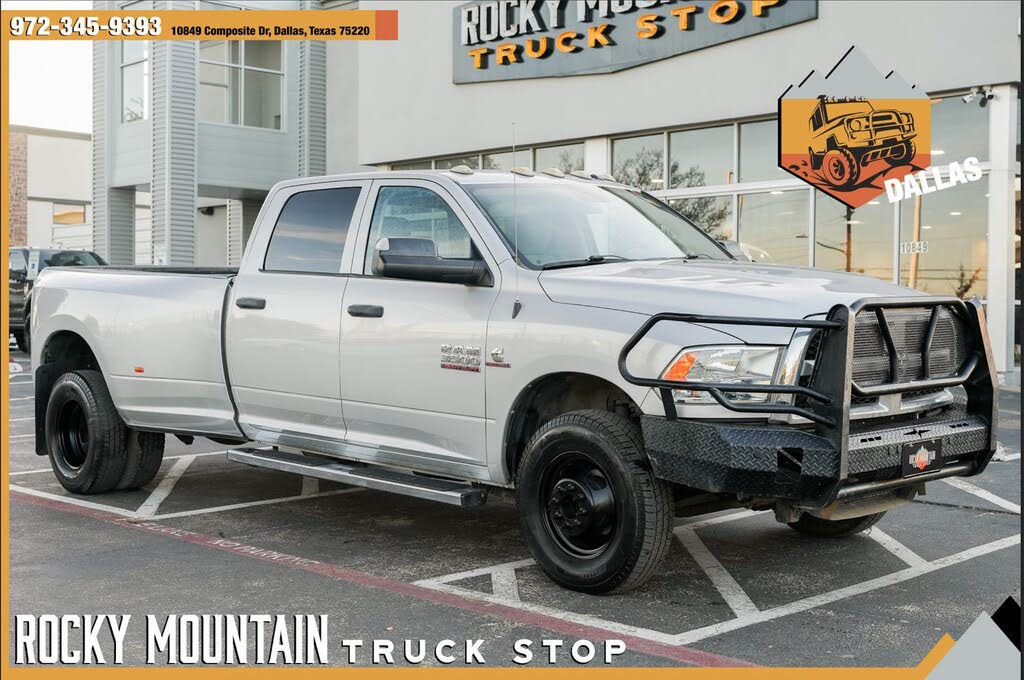 2018 RAM 3500 Tradesman Crew Cab LB DRW RWD