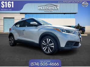 Nissan Kicks SV FWD