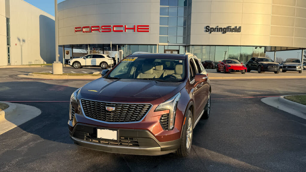 2023 Cadillac XT4 Premium Luxury AWD