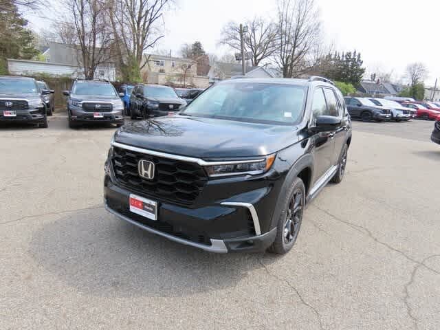 2025 Honda Pilot Touring+ AWD