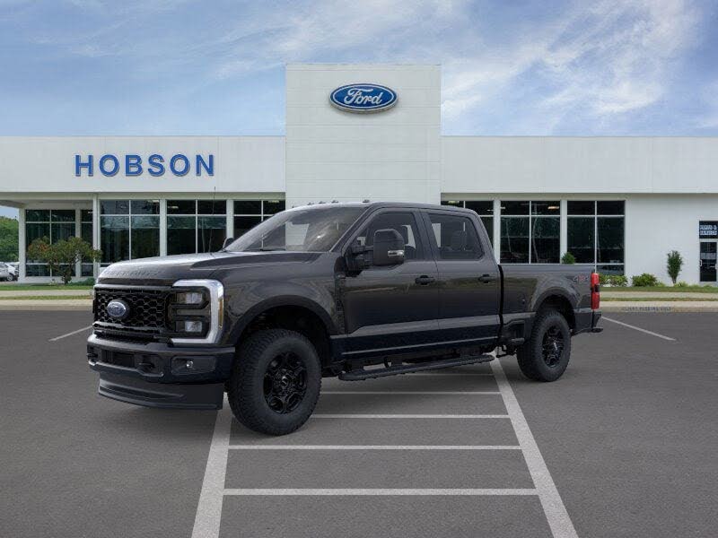 2026 Ford F-250 Super Duty XL Crew Cab 4WD