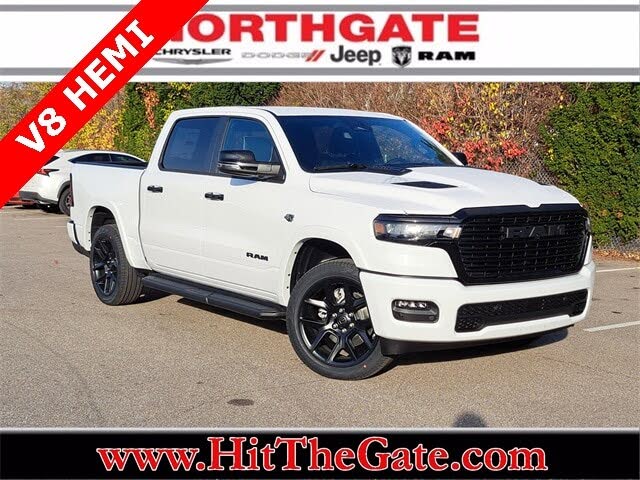 2026 RAM 1500 Laramie Crew Cab 4WD