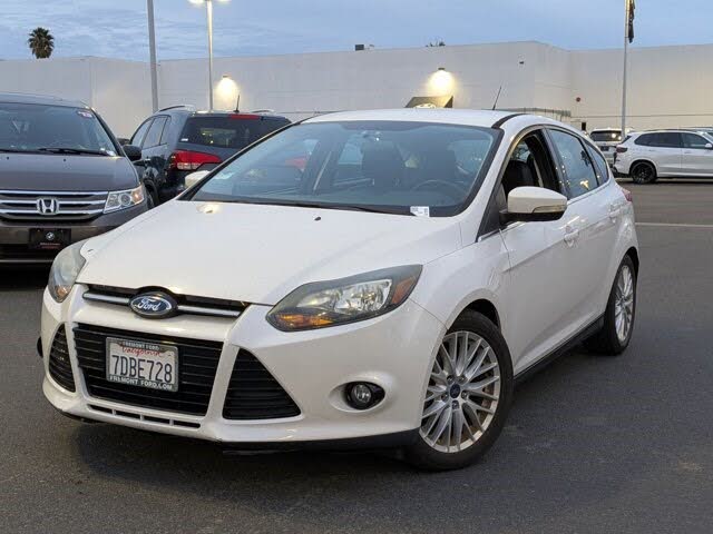 2014 Ford Focus Titanium Hatchback
