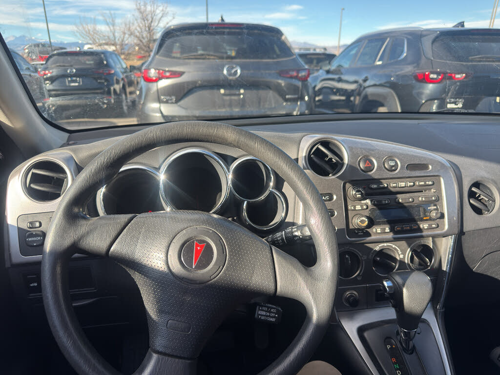 2003 Pontiac Vibe Base