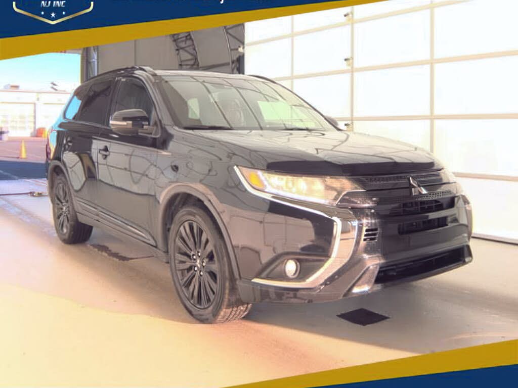 2020 Mitsubishi Outlander LE FWD