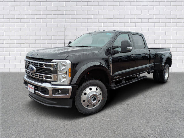 2026 Ford F-450 Super Duty XLT Crew Cab LB DRW 4WD