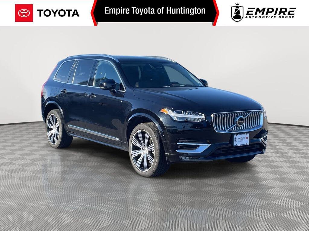 2023 Volvo XC90 B6 Ultimate Bright Theme 6-Passenger AWD