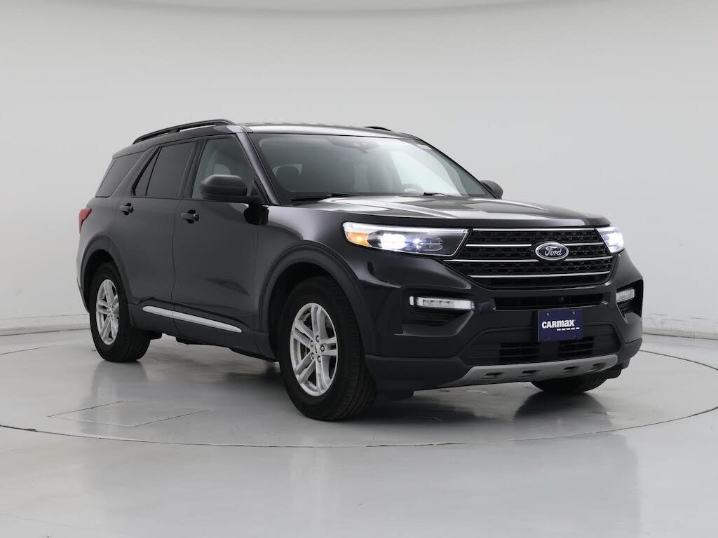 2024 Ford Explorer XLT RWD