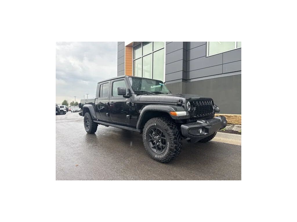 2024 Jeep Gladiator Willys Crew Cab 4WD