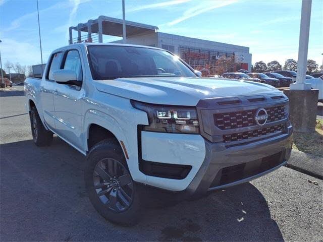 2026 Nissan Frontier SV Crew Cab RWD