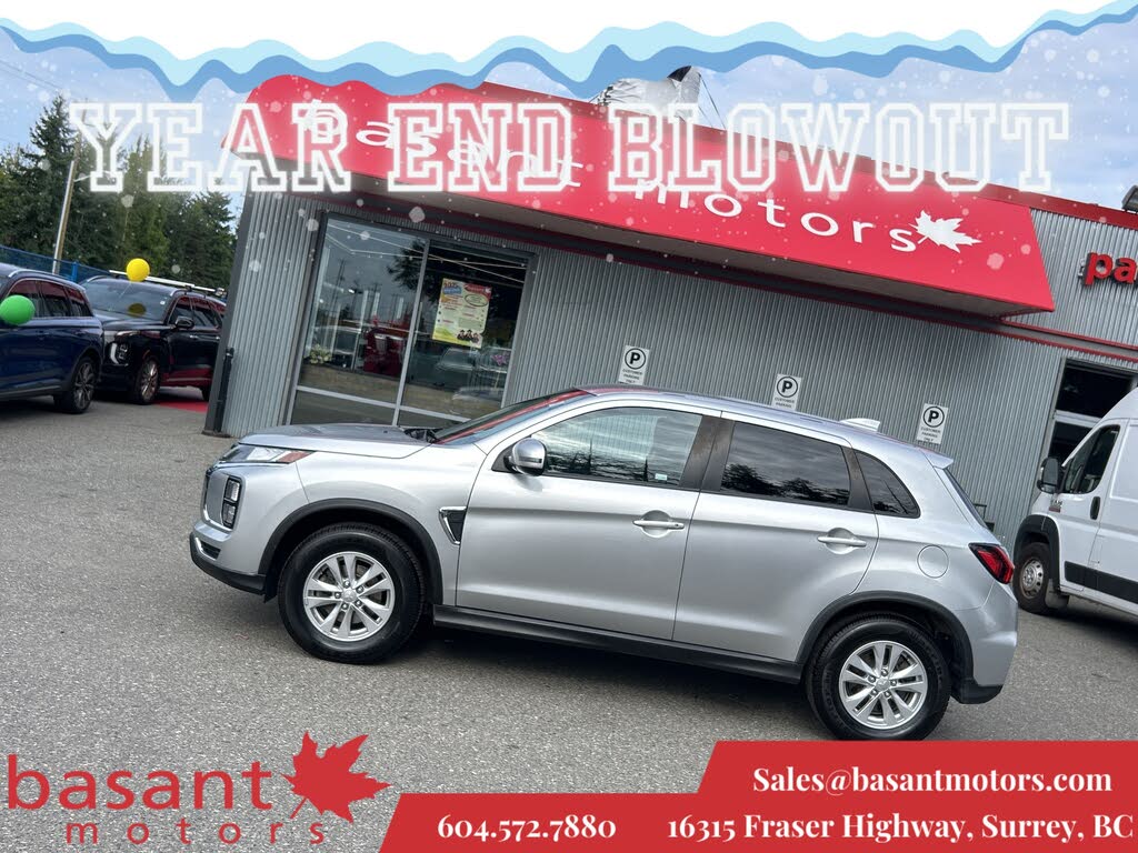 2021 Mitsubishi RVR SE AWC