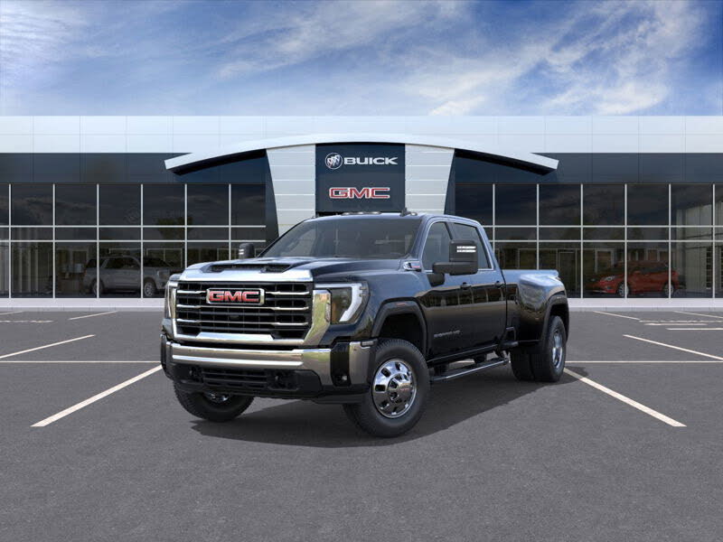 GMC Sierra 3500HD SLE Crew Cab 4WD 2026