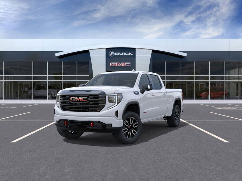 GMC Sierra 1500 AT4 Crew Cab 4WD 2026