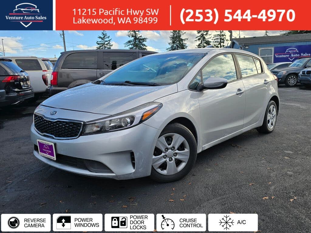 2017 Kia Forte5 LX