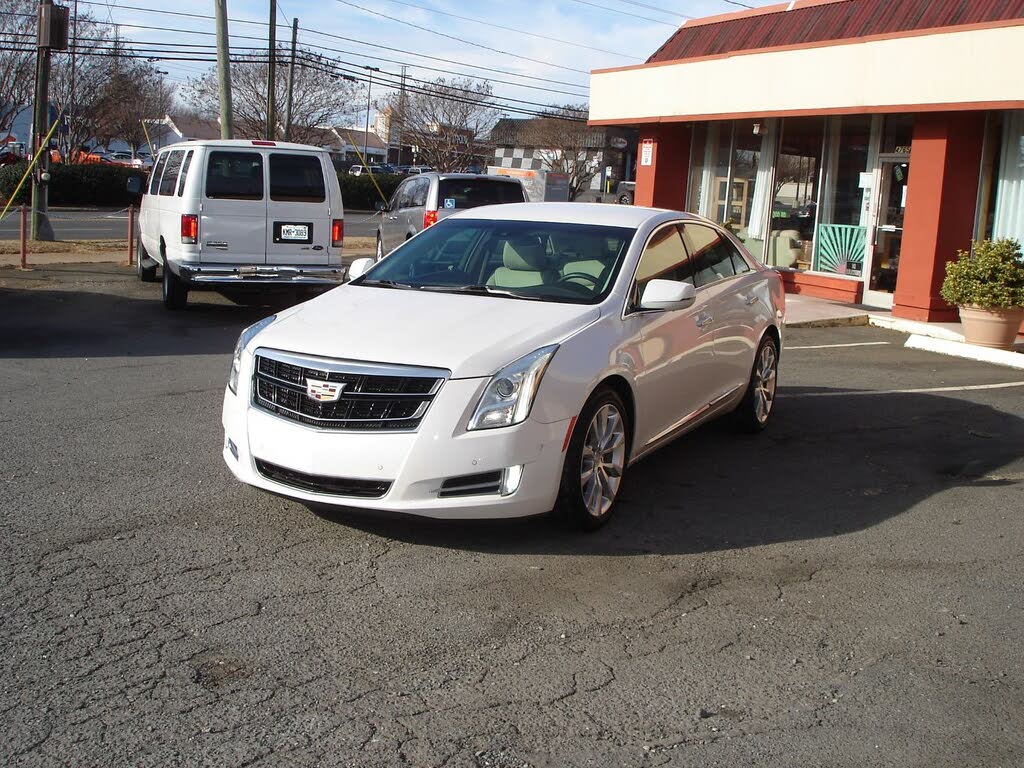 2017 Cadillac XTS Luxury FWD
