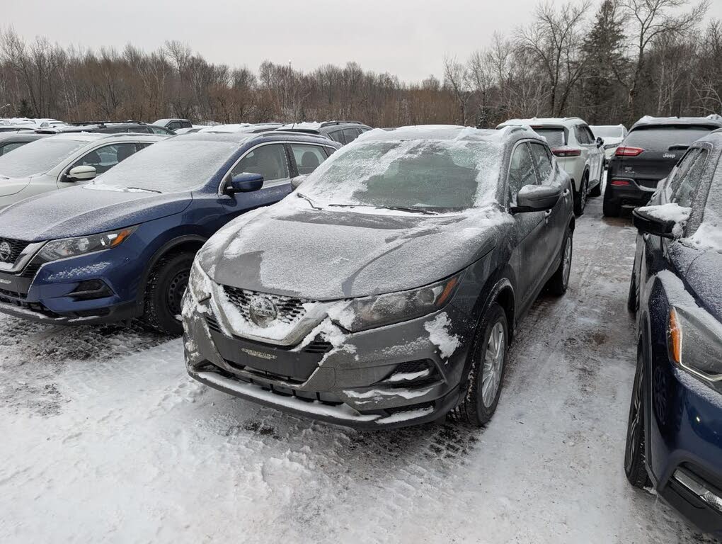 2022 Nissan Qashqai SV FWD
