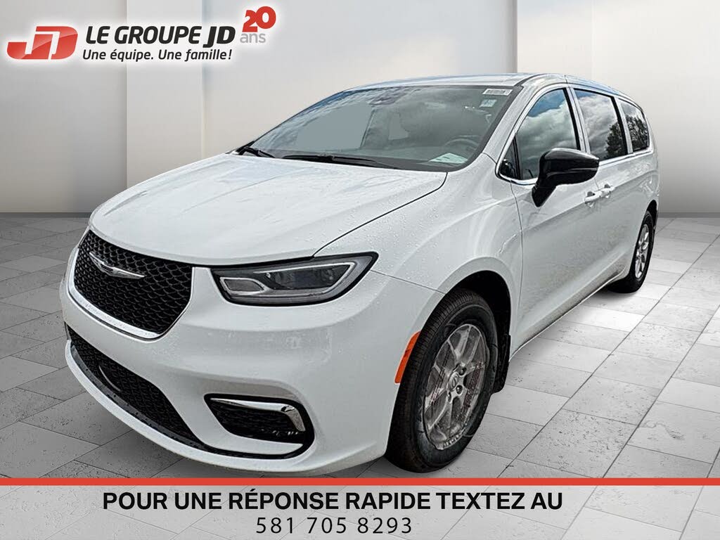 2026 Chrysler Pacifica Select FWD