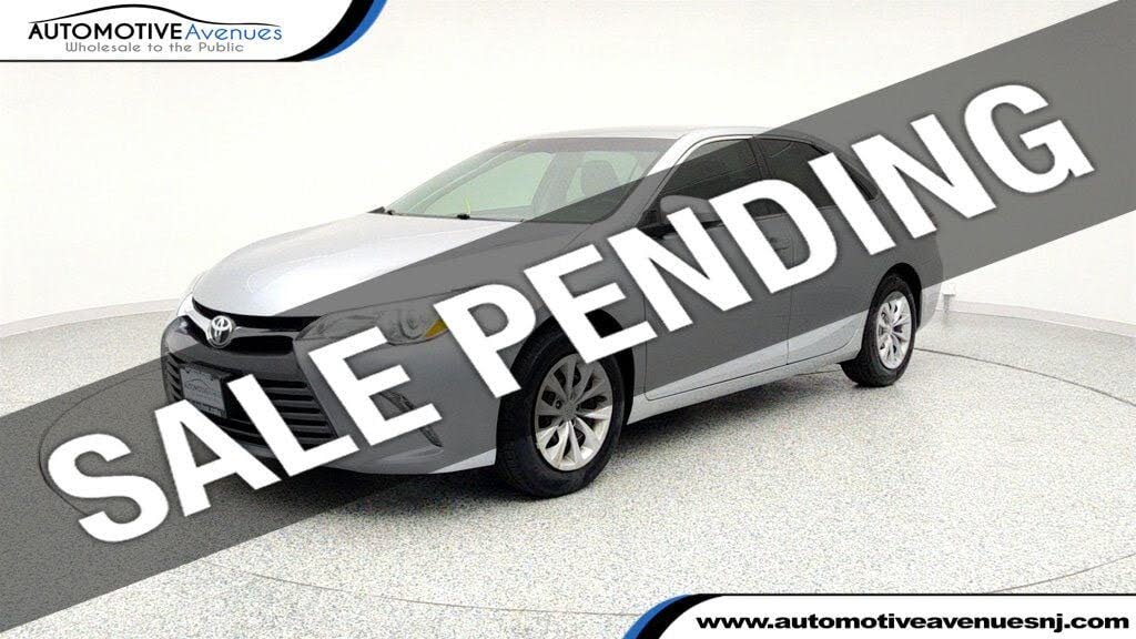 2015 Toyota Camry LE