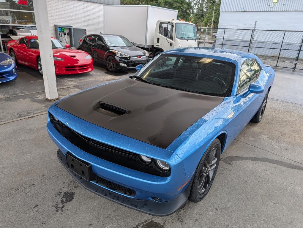 Dodge Challenger GT AWD 2019