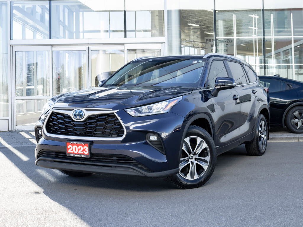Toyota Highlander Hybrid XLE AWD 2023