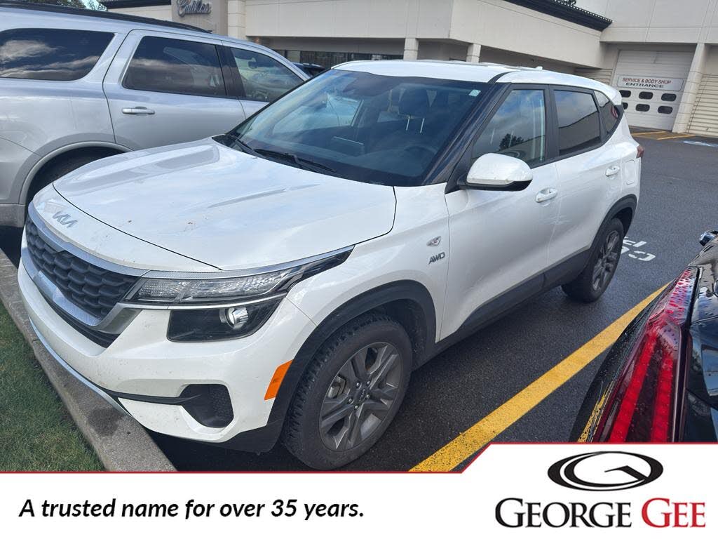 2023 Kia Seltos LX AWD