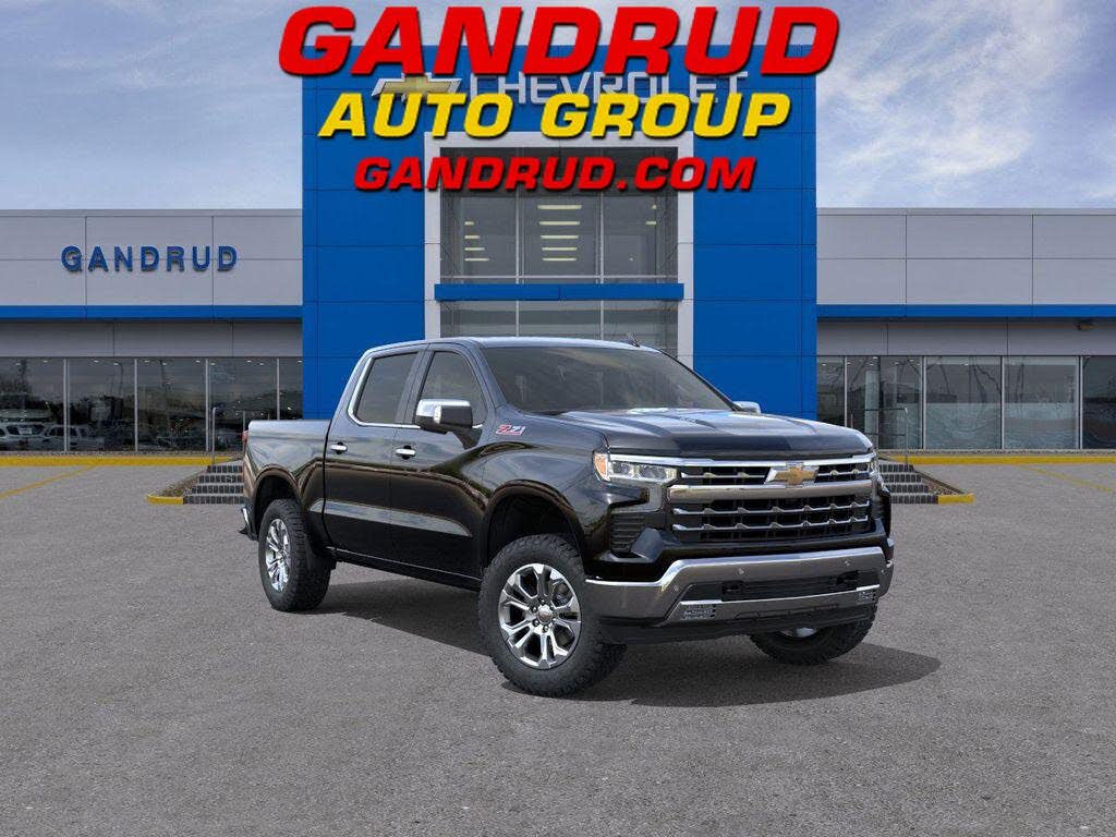 2026 Chevrolet Silverado 1500 LTZ Crew Cab 4WD