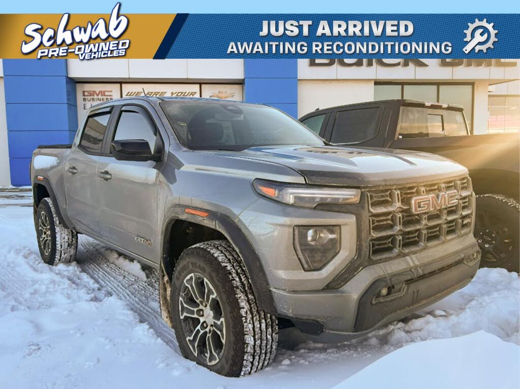 GMC Canyon AT4 Crew Cab 4WD 2024