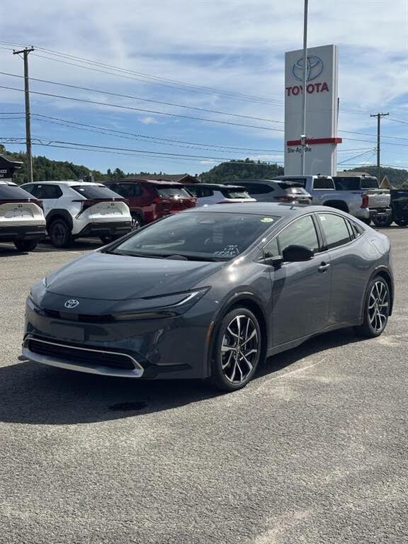 Toyota Prius Plug-In Hybrid XSE FWD 2025