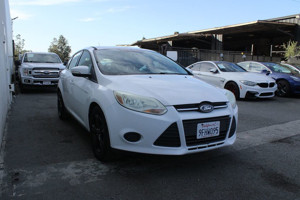 2013 Ford Focus SE Hatchback