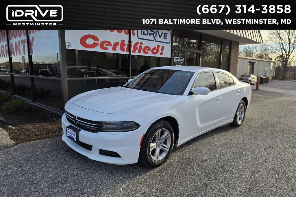 2016 Dodge Charger SE RWD