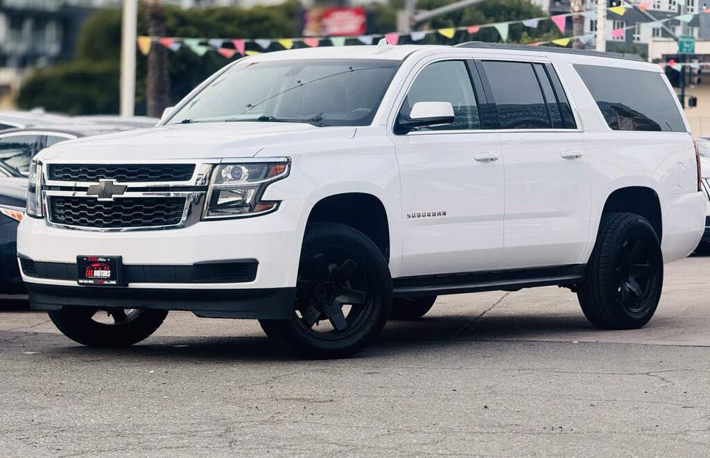 2017 Chevrolet Suburban 1500 LS RWD