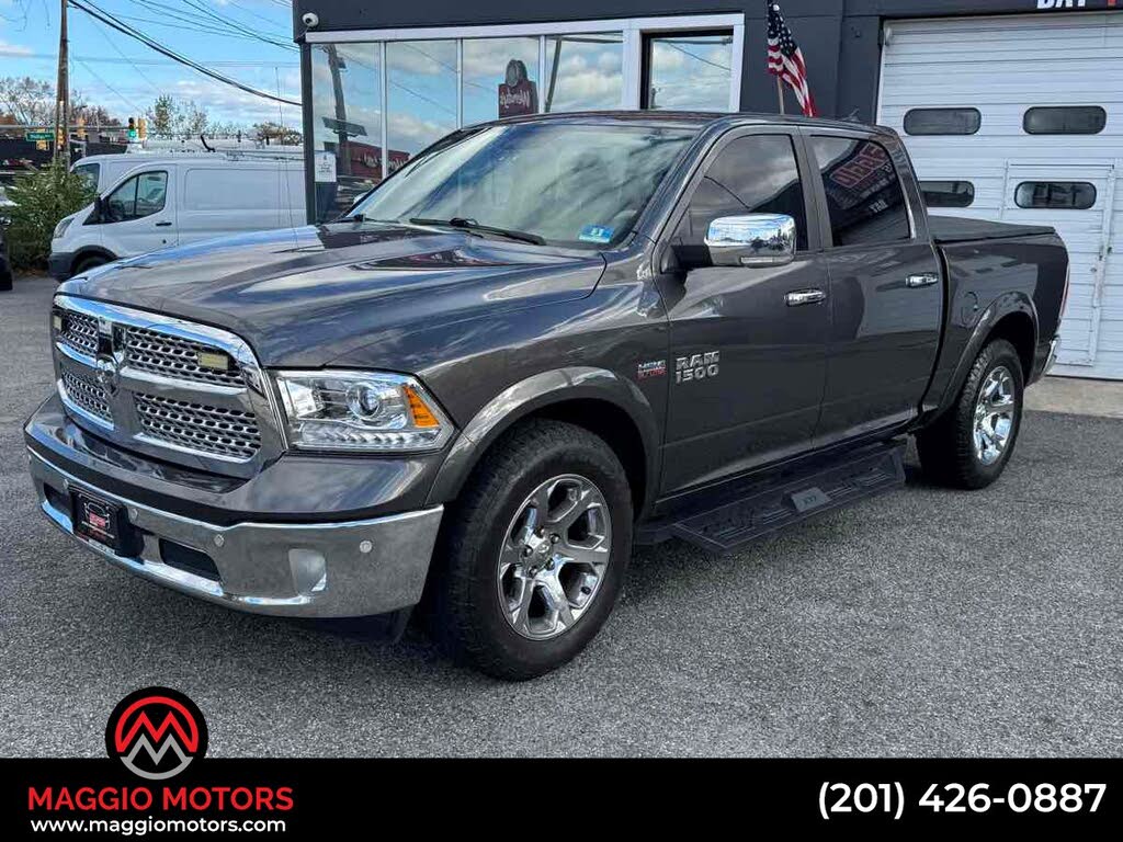 2018 RAM 1500 Laramie Crew Cab 4WD